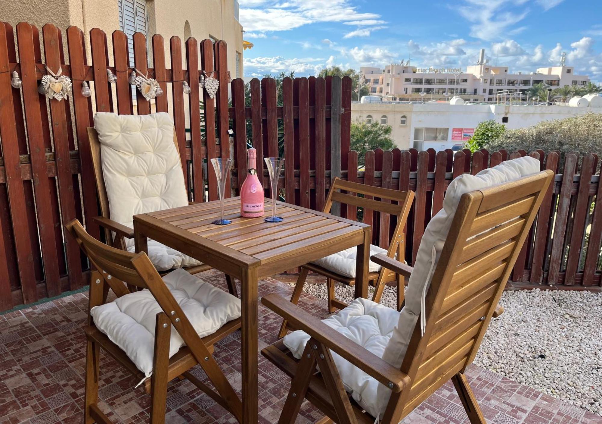 דירות Paphos Diamond Complex מראה חיצוני תמונה
