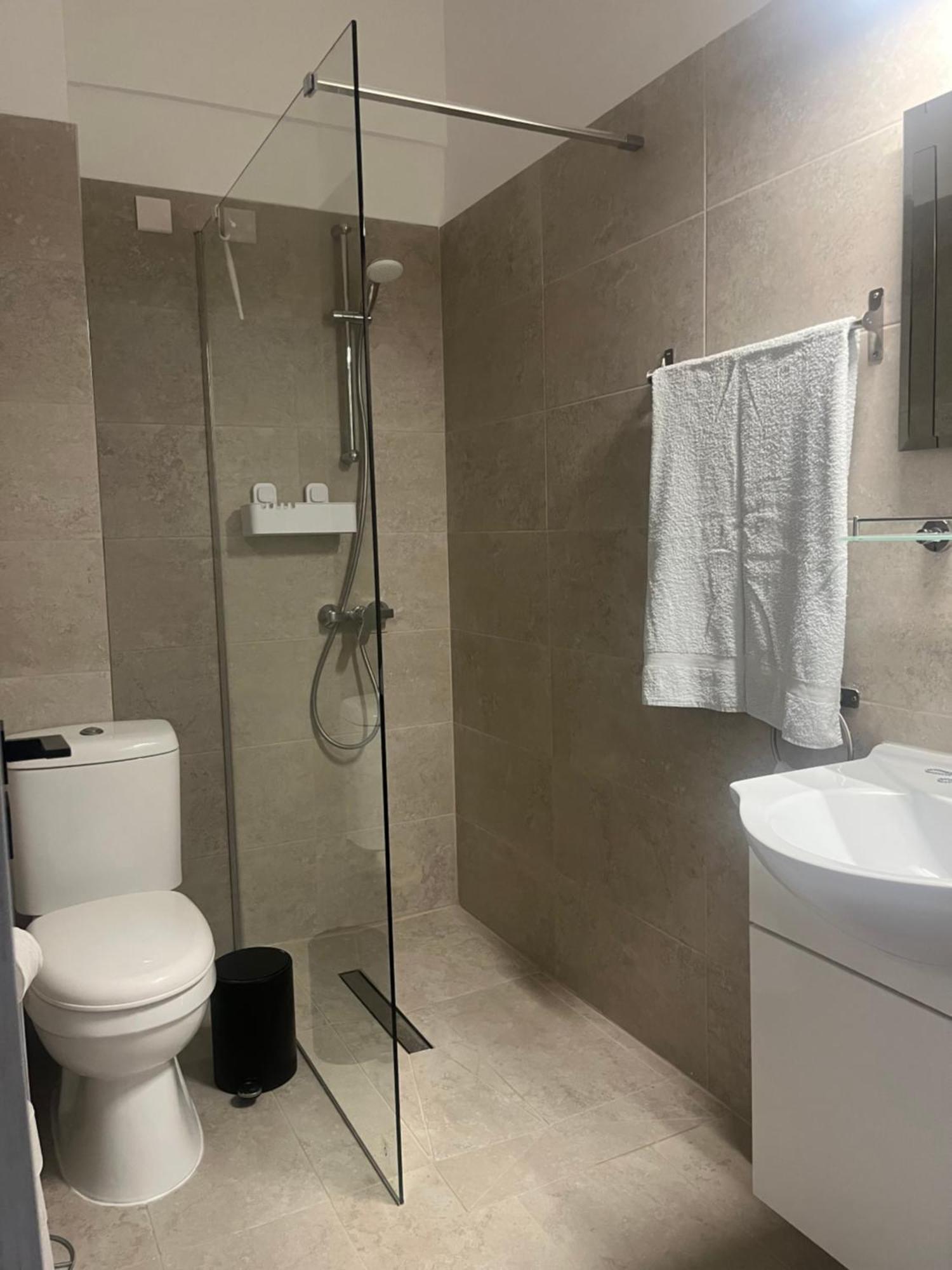 דירות Paphos Diamond Complex מראה חיצוני תמונה